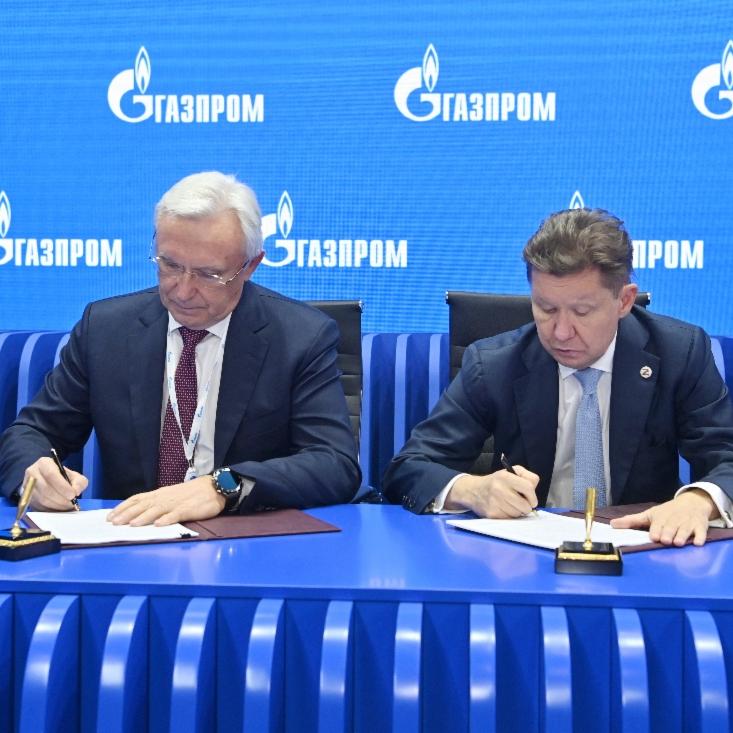 КАМАЗ поставит «Газпрому» новые модели автобусов в газомоторном исполнении